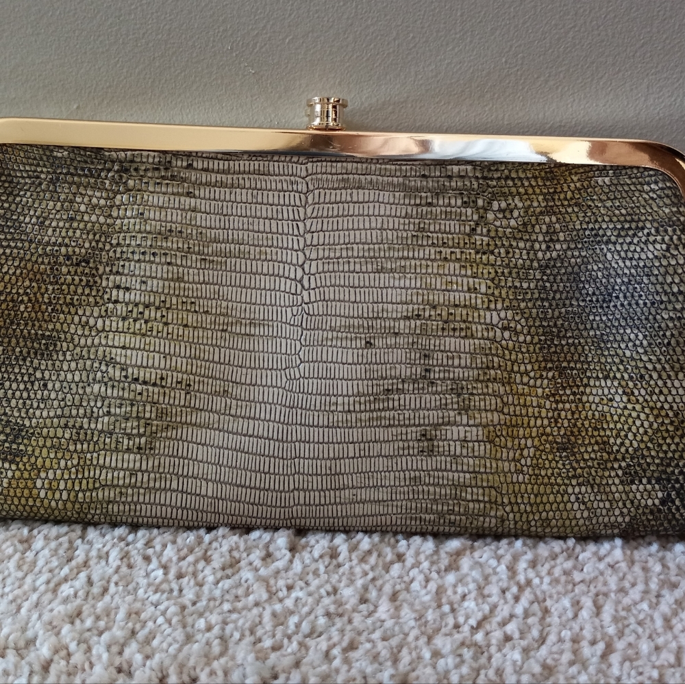 G.I.L.I. Special Edition Leather Exotic Clutch Wallet (Item A261868, Lizard)